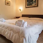 Casale Merlino Апарт-отель Ассизи