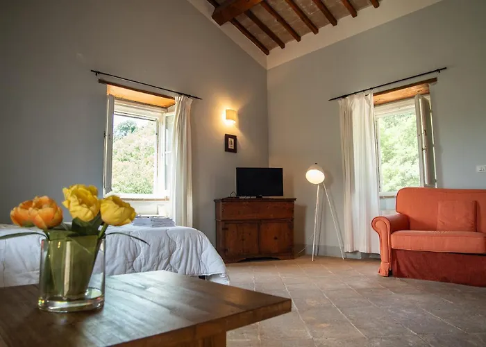 Casale Merlino Hotel apartamentowy 4*