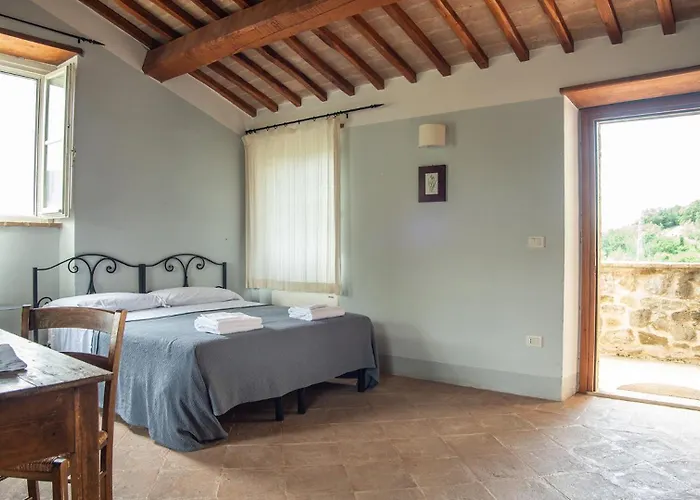 Casale Merlino Hotel apartamentowy 4*